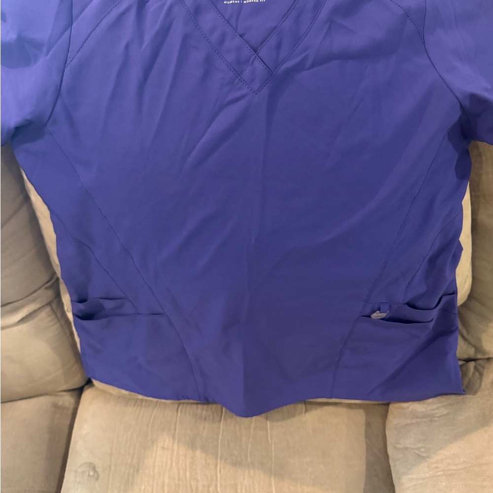 WonderWink Women's V-Neck Purple Blouse